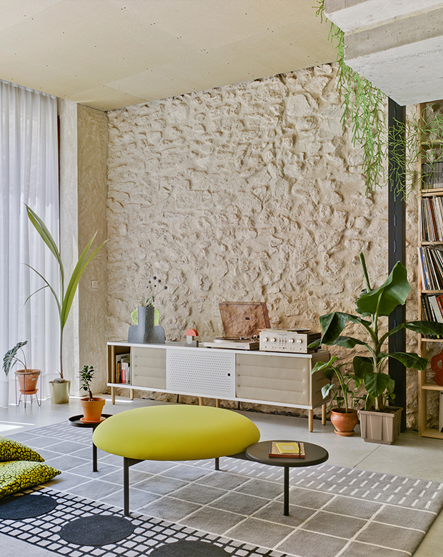 MEETING POINT ottoman